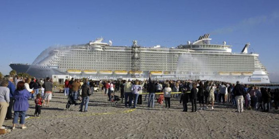 Oasis of The Sea-World Largest Cruise Ship