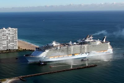 Oasis of The Sea-World Largest Cruise Ship