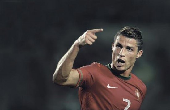 10 Outstanding Footballers With Quirkiest Hairstyles