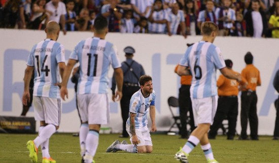 Top 10 sports moments of 2016