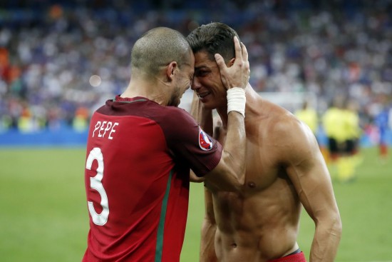 Top 10 sports moments of 2016