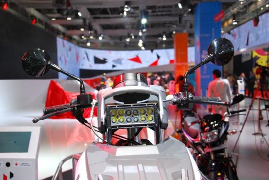 Hero Unveils Diesel Scooter Concept