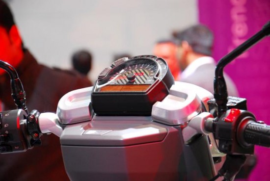 Hero Unveils Diesel Scooter Concept